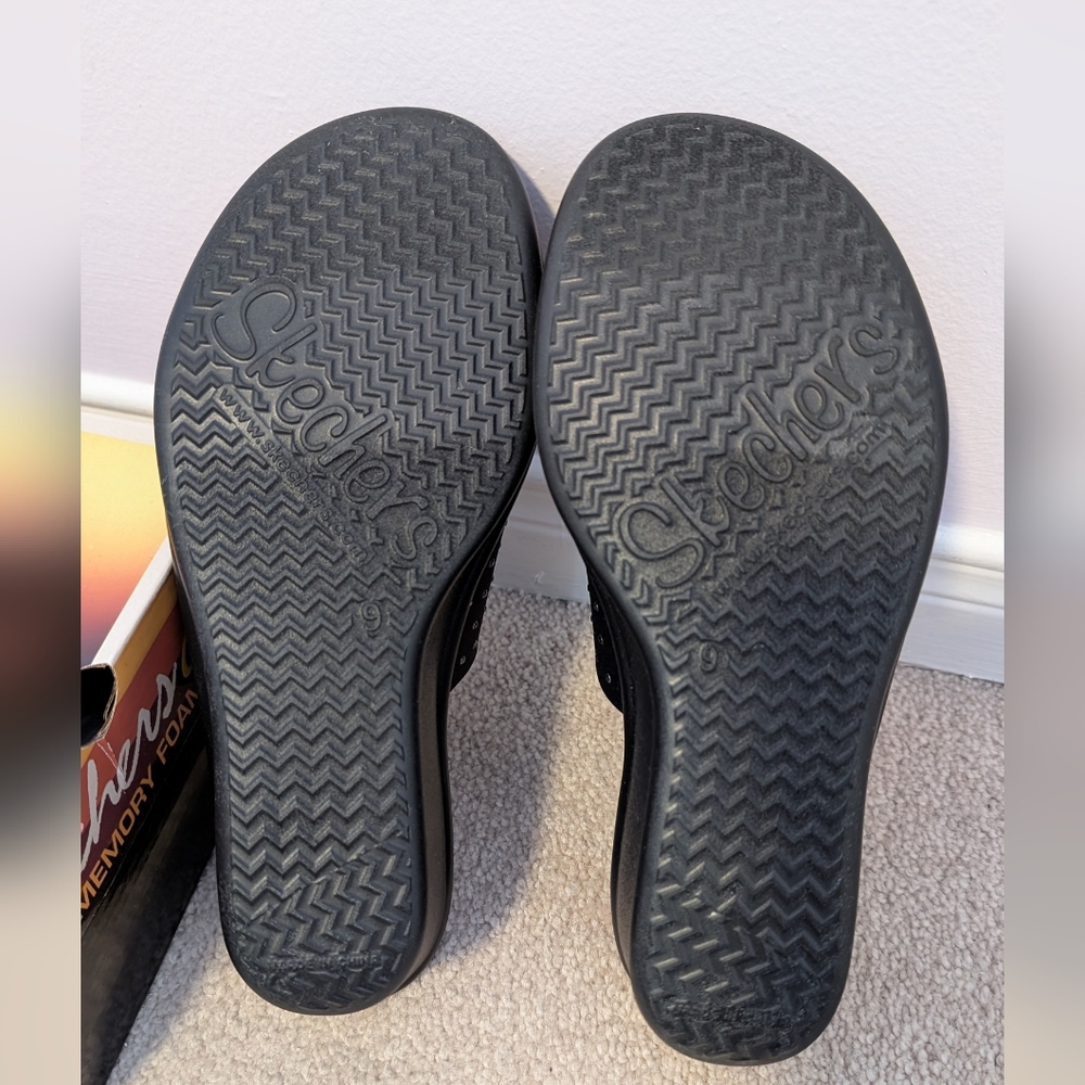 Skechers Women's Wedge Sandals Rumblers - Picture 7 of 9